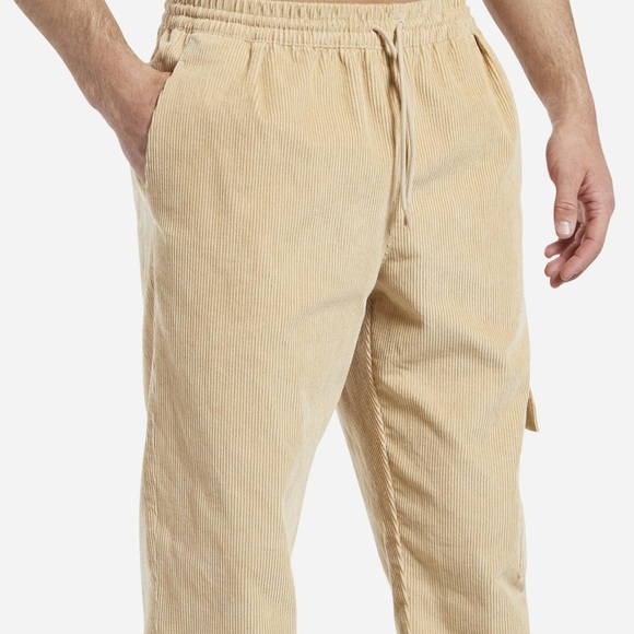 Reebok cargo pants - Picture 3 of 10